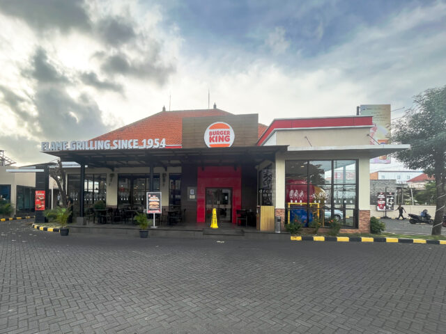 20250612 Burger King Sunset Road Photo by Dreamer Meng 20250612 Burger King Sunset Road Photo by Dreamer Meng