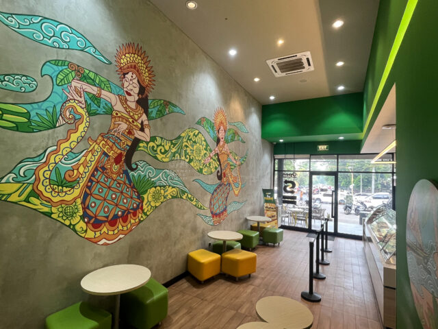 20250705 Subway Renon Photo by Dreamer Meng 20250705 Subway Renon Photo by Dreamer Meng