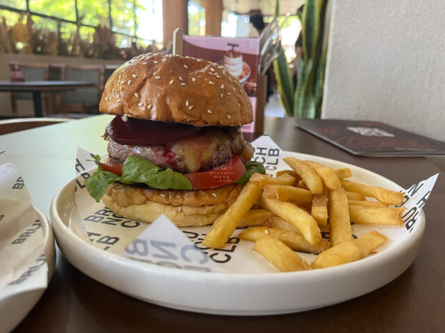 20251002 Brunch Club Legian Kuta Photo by Dreamer Meng